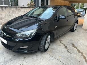 Opel Astra '12 ASTRA J Turbo