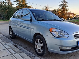 Hyundai Accent '08