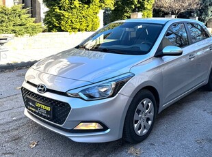 Hyundai i 20 '16 Δωρο Οθόνη + Κάμερα + φιμε