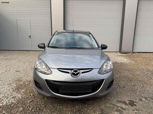 Mazda 2 '15