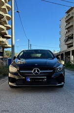 Mercedes-Benz CLA 180 '17 URBAN