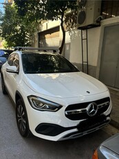 Mercedes-Benz GLA 200 '21