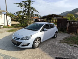 Opel Astra '13 J