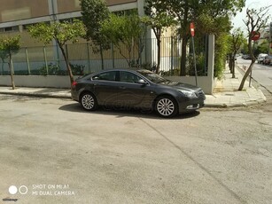 Opel Insignia '09 Sedan