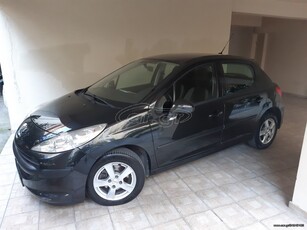 Peugeot 207 '09 TRENDY 5D