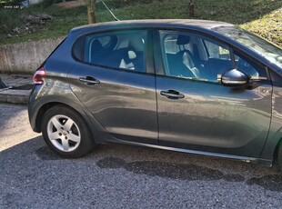 Peugeot 208 '15