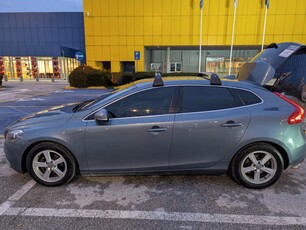 Volvo V40 '14