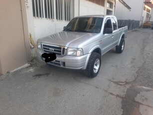 Ford Ranger '04 EXTRAKABINE