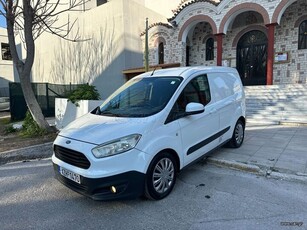 Ford Transit Courier '16