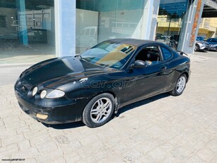 Hyundai S-Coupe '01