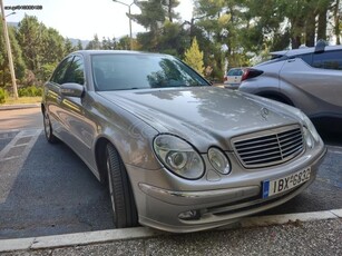 Mercedes-Benz E 200 '05