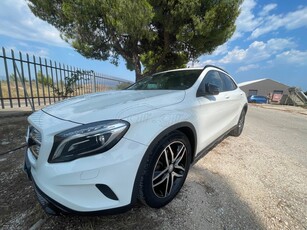 Mercedes-Benz GLA 180 '15 GLA 180 Urban-Night