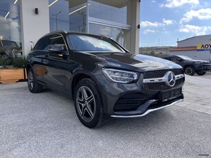 Mercedes-Benz GLC 300 '21 DE 4MATIC PLUG-IN AMG