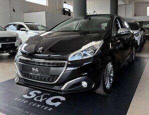 Peugeot 208 '18 1.2 PureTech 110Hps Allure KLIMA/NAVI