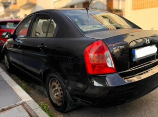 Hyundai Accent '04