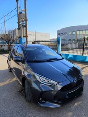 Toyota Yaris '21 1.5 HYBRID STYLE CVT