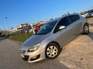 Opel Astra '12