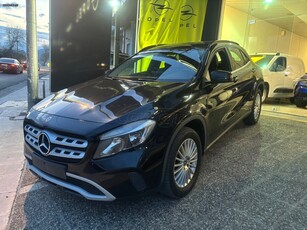 Mercedes-Benz GLA 180 '18 AUTO DIESEL