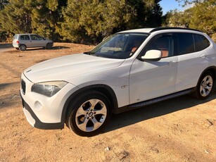 Bmw X1 '10 SDRIVE 18I -ΔΕΡΜΑ-