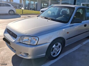 Hyundai Accent '00