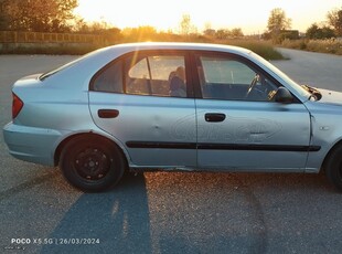 Hyundai Accent '02