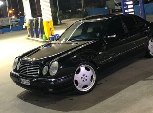 Mercedes-Benz E 200 '98 AVANTGARDE KOMPRESSOR