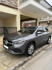 Mercedes-Benz GLA 200 '20 GLA 200