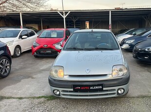 Renault Clio '01