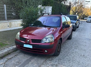 Renault Clio '03