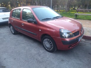 Renault Clio '05