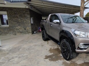 Toyota Hilux '16 4X4 μιαμιση καμπινα