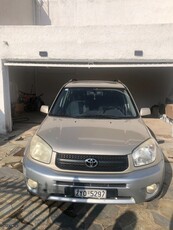 Toyota RAV 4 '03