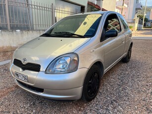 Toyota Yaris '00