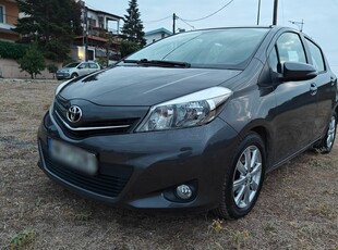 Toyota Yaris '13 FULL EXTRA , φώτα ομίχλης ,6ταχυτο, NAVI ,camera,