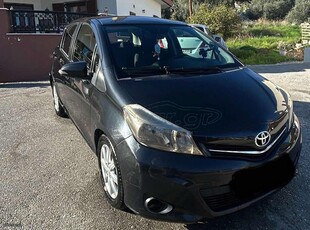 Toyota Yaris '13 FULL EXTRA