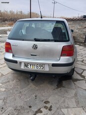 Volkswagen Golf '02