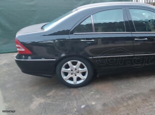 Mercedes-Benz C 200 '04 W203