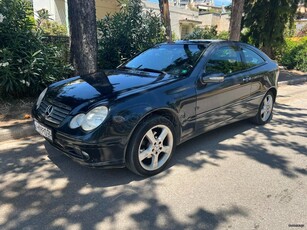 Mercedes-Benz C 220 '04 CDI 220 (Ξένες πινακίδες)