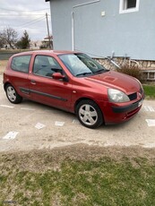 Renault Clio '04