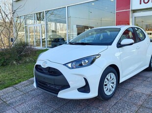 Toyota Yaris '25 1.5 Hybrid 116hp Live AUTO-ΕΤΟΙΜΟΠΑΡΑΔΟΤΟ