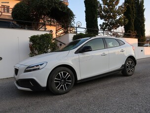 Volvo V40 Cross Country '19 D2 S/S FWD 6spd PLUS 2.0 ΕΛΛΗΝΙΚΟ ΥΠΕΡΑΡΙΣΤΟ !!!