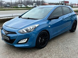 Hyundai i 30 '13 1.4 D-4D Executive MILLENIUM