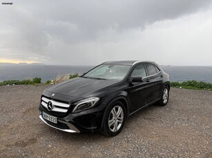 Mercedes-Benz GLA 250 '17 ΒΙΒΛΙΟ ΣΕΡΒΙΣ / ΑΨΟΓΟ / 4 ΚΙΝΗΤΟ / CAMERA / NAVI / ΘΕΡΜΑΙΝΟΜΕΝΑ ΚΑΘΙΣΜΑΤΑ