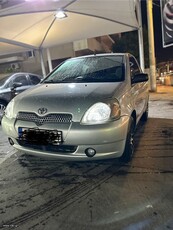 Toyota Yaris '00